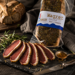 Magret de canard séché au miel et romarin 350g – Le Picnic Français