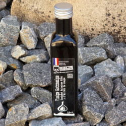Vinaigre gastronomique ail noir de Limagne en situation — Le Picnic Français
